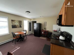 174 Apt 6 - 4